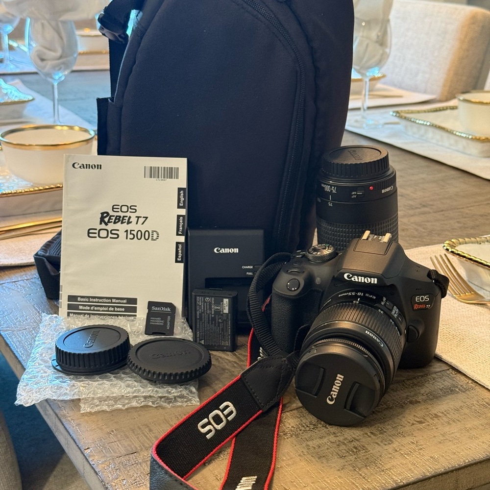 Canon - EOS Rebel T7